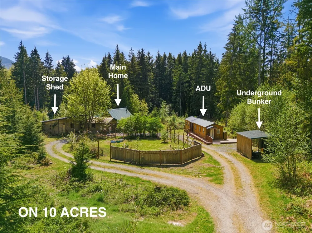 33822 State Route 706 E Ashford, WA 98304