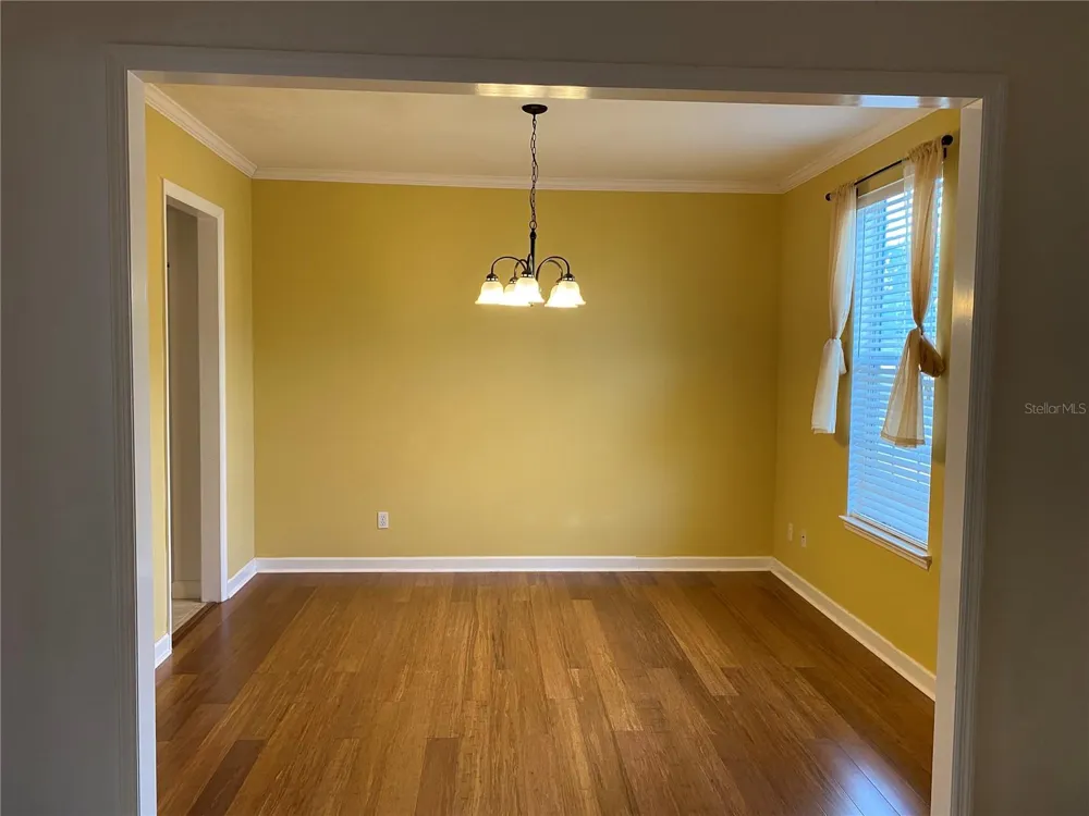 2549 TWAIN DRIVE Tallahassee, FL 32311