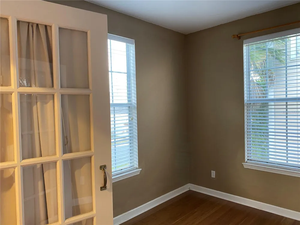 2549 TWAIN DRIVE Tallahassee, FL 32311