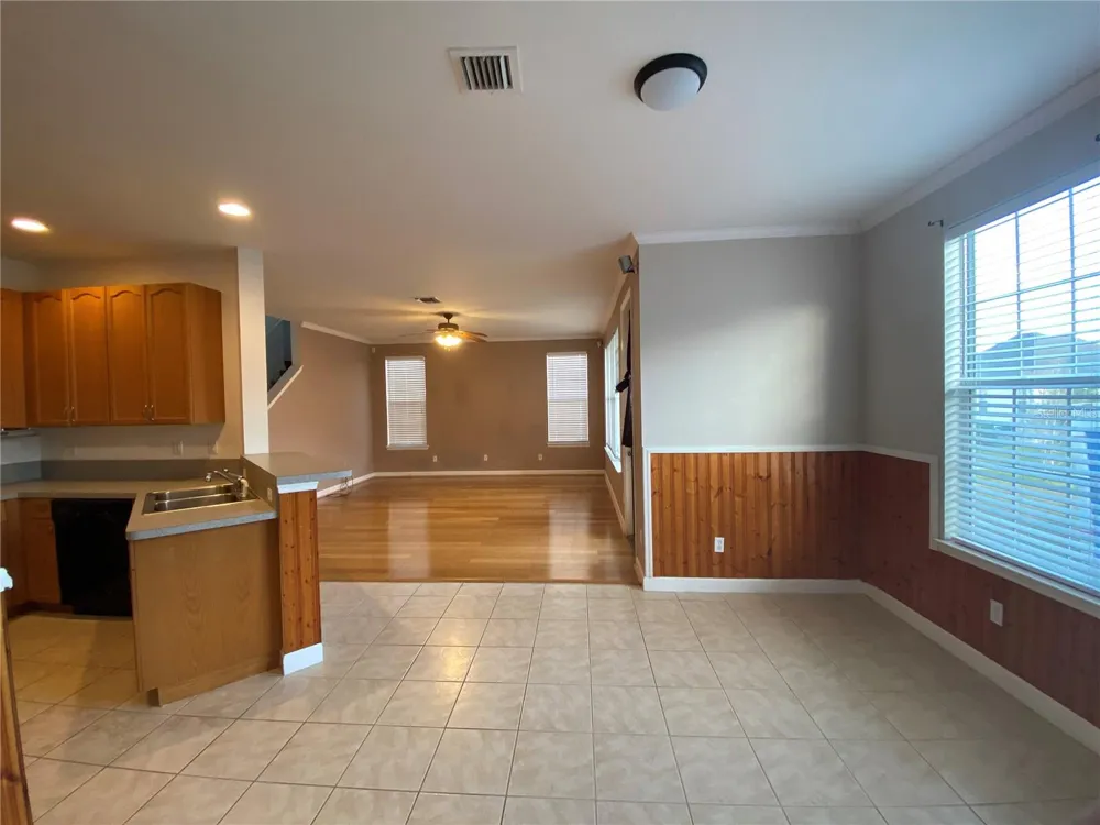 2549 TWAIN DRIVE Tallahassee, FL 32311