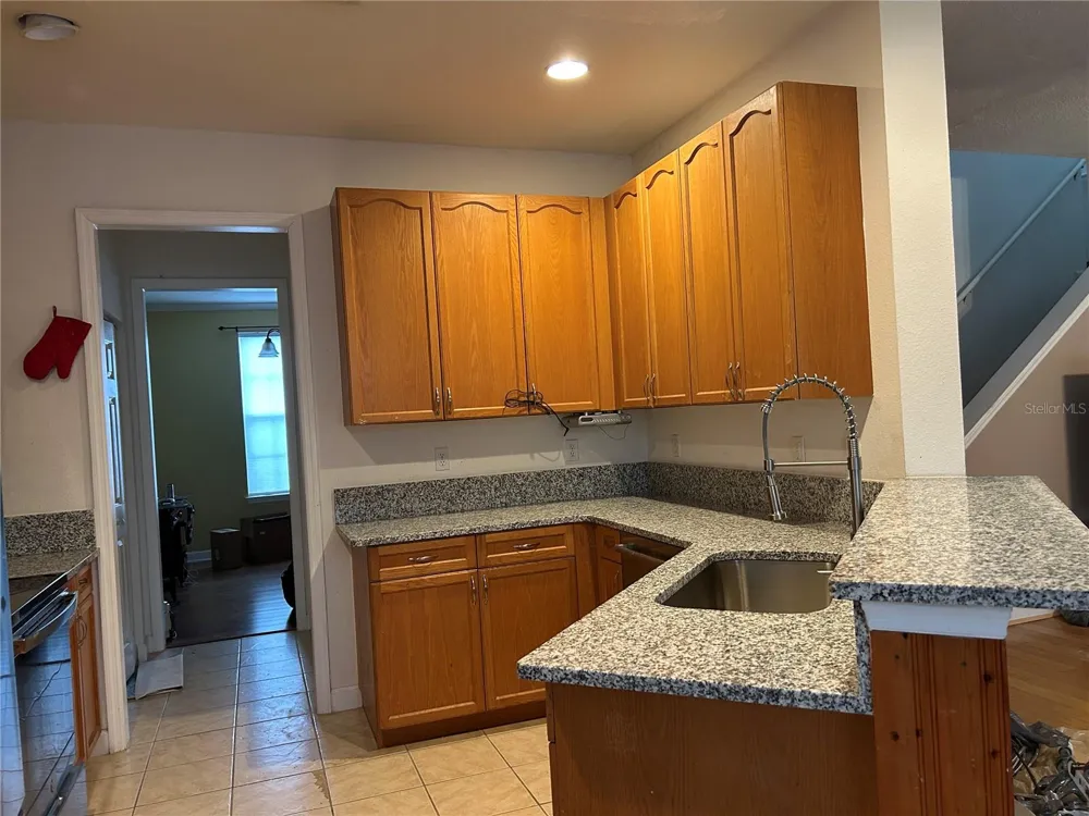 2549 TWAIN DRIVE Tallahassee, FL 32311