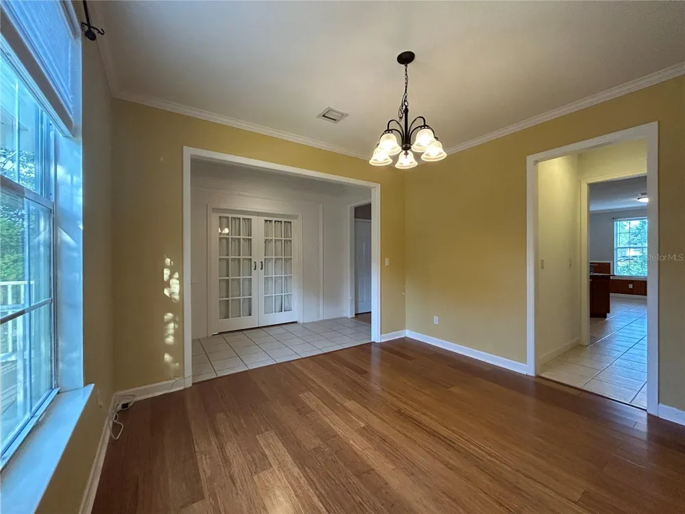 2549 TWAIN DRIVE Tallahassee, FL 32311