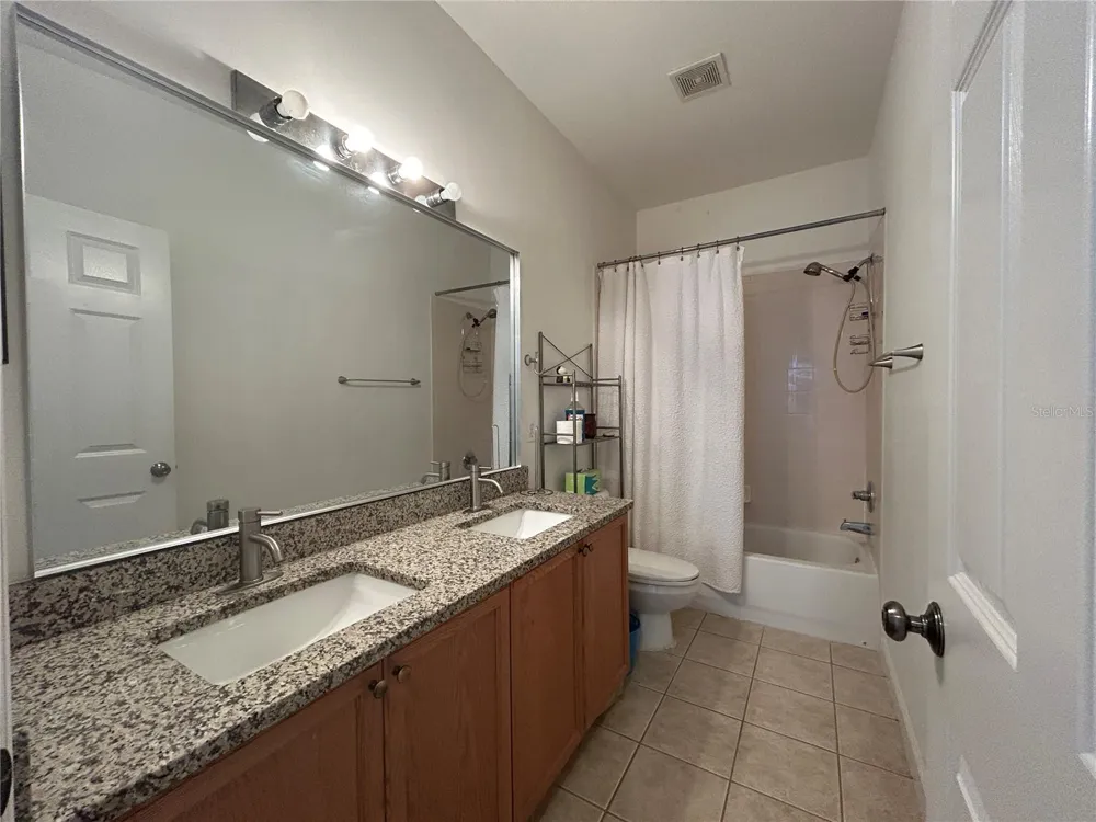 2549 TWAIN DRIVE Tallahassee, FL 32311