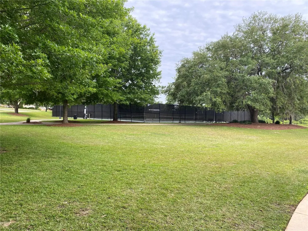 2549 TWAIN DRIVE Tallahassee, FL 32311
