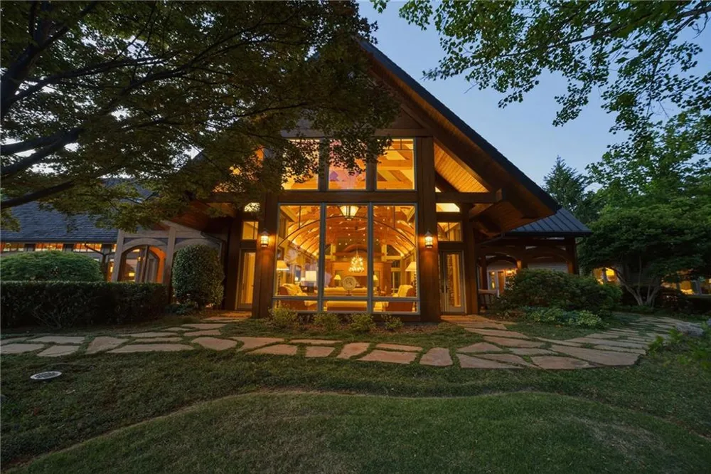 1103 Apple Pie Ridge Road Alto, GA 30510