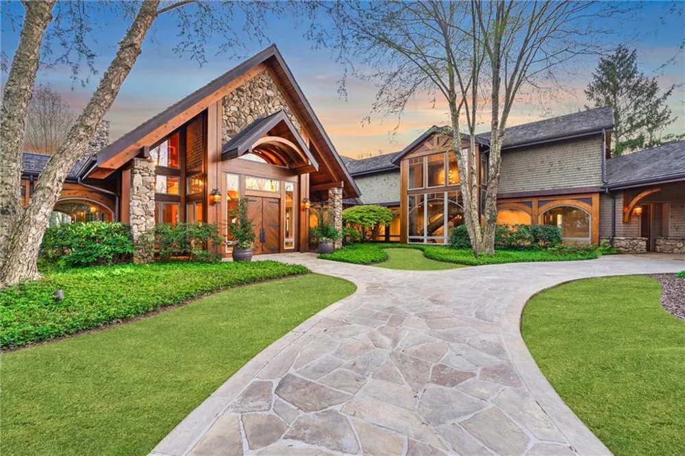 1103 Apple Pie Ridge Road Alto, GA 30510