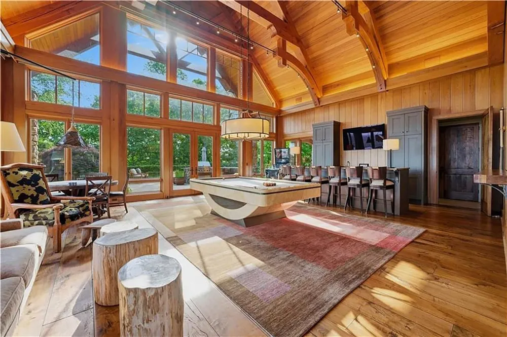 1103 Apple Pie Ridge Road Alto, GA 30510