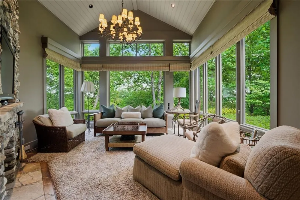 1103 Apple Pie Ridge Road Alto, GA 30510