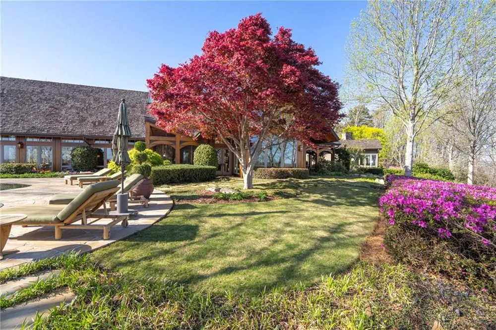 1103 Apple Pie Ridge Road Alto, GA 30510