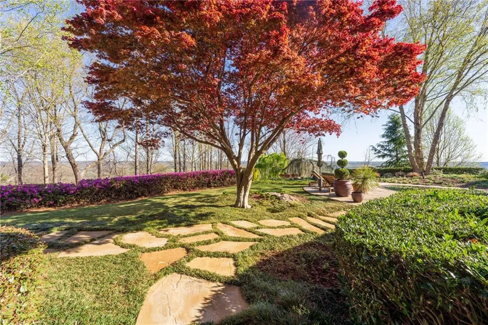 1103 Apple Pie Ridge Road Alto, GA 30510