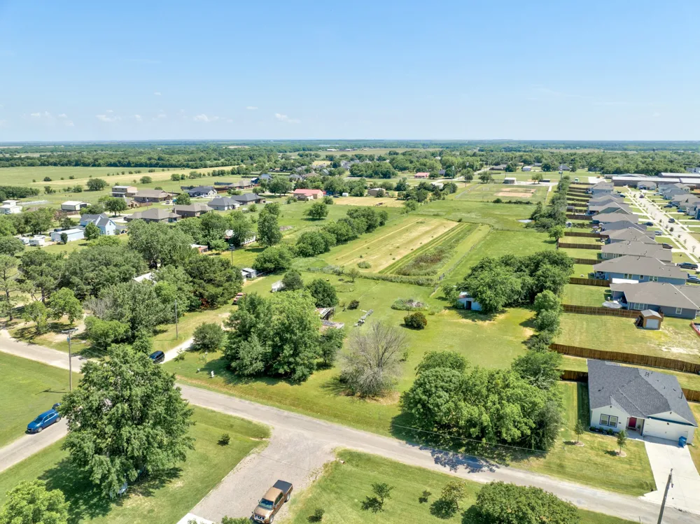305 Swaha Drive Tioga, TX 76271