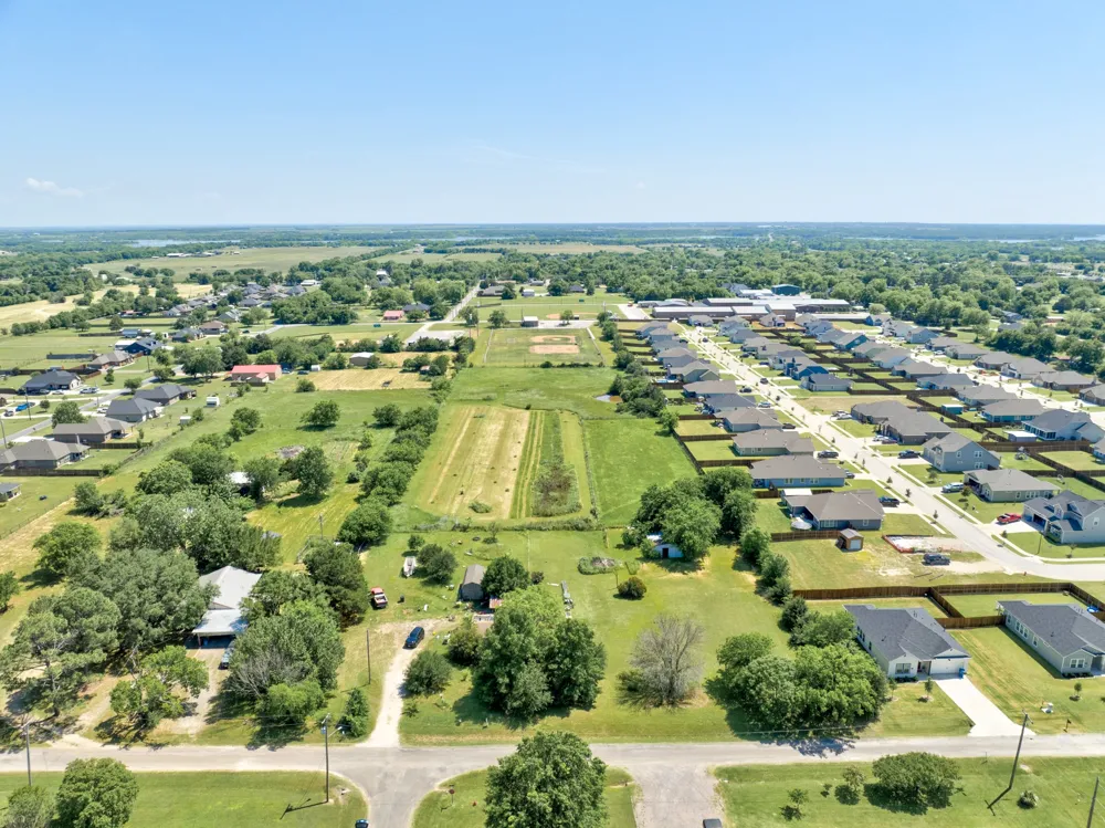 305 Swaha Drive Tioga, TX 76271
