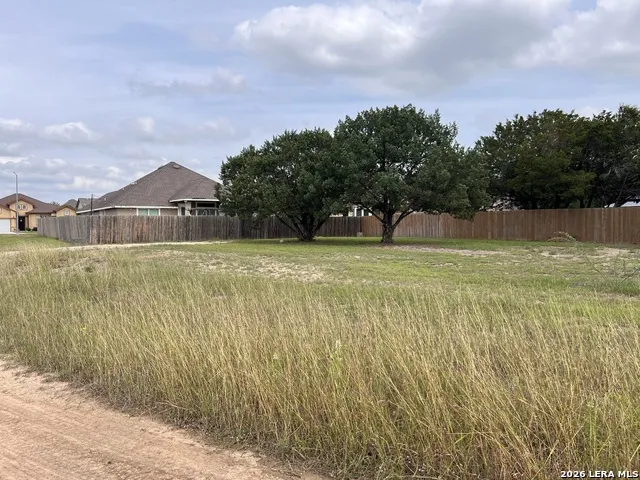 15404 BELL LN Schertz, TX 78154