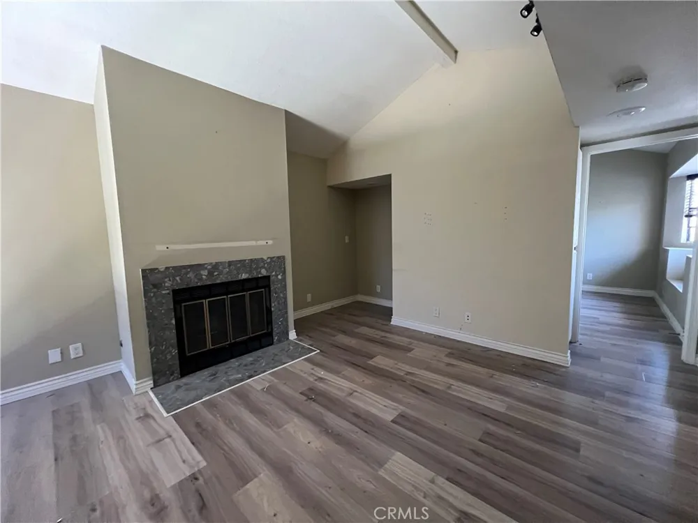10546 KNOTT Stanton, CA 90680