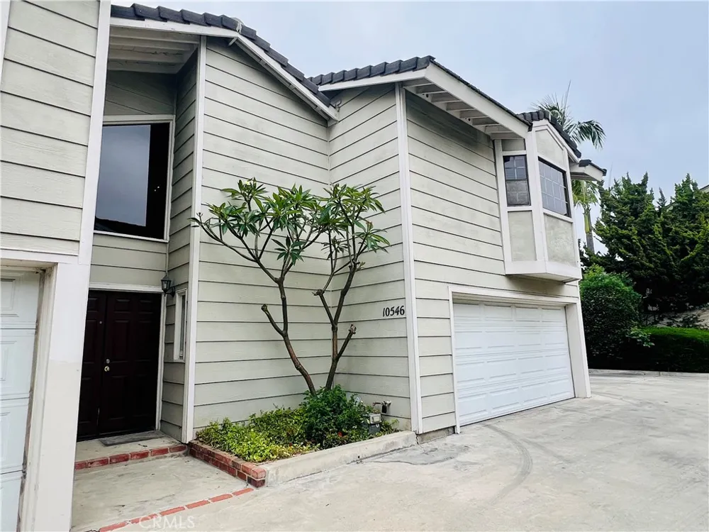 10546 KNOTT Stanton, CA 90680