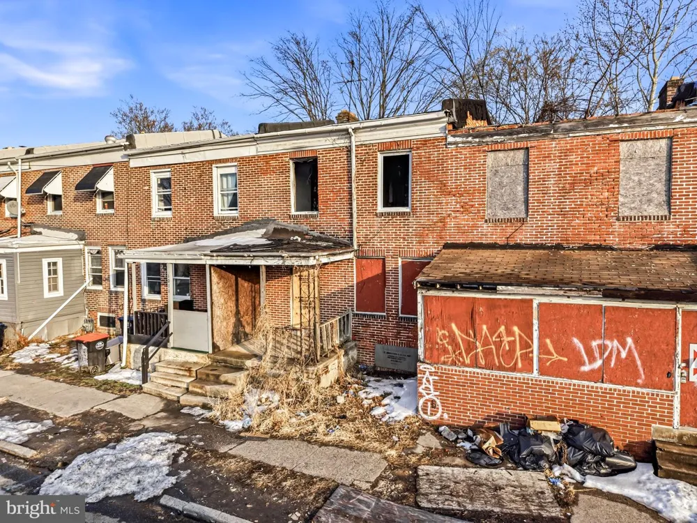 1009 MORTON AVENUE Chester, PA 19013