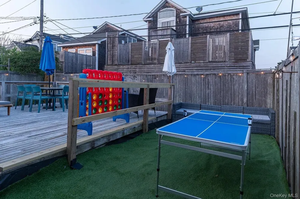 291 Cottage Walk Ocean Beach, NY 11770