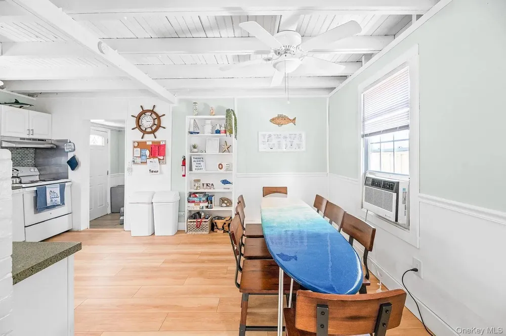 291 Cottage Walk Ocean Beach, NY 11770