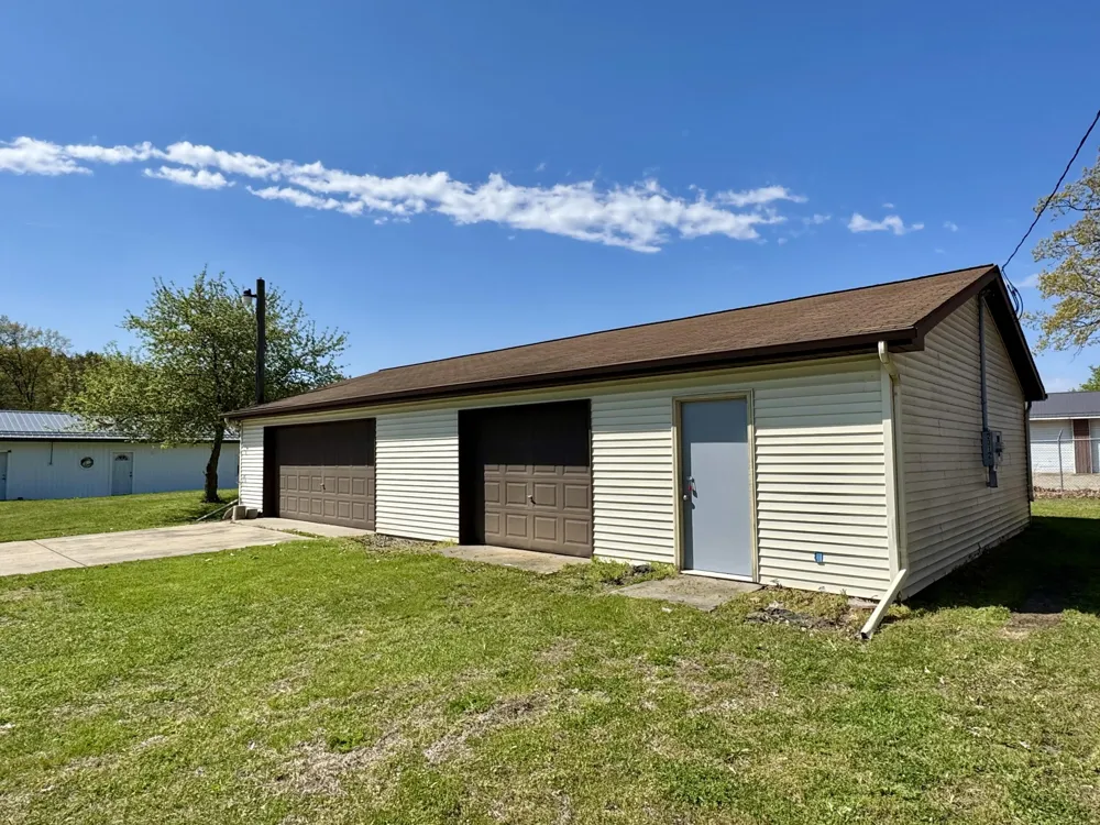 14471 Frances Avenue Johnstown Township, MI 49017