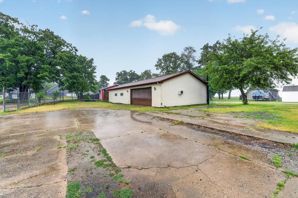 14471 Frances Avenue Johnstown Township, MI 49017