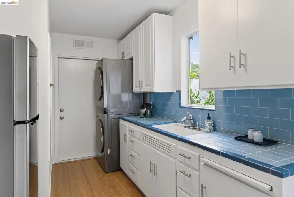 1825 Highland Pl. #1831 Berkeley, CA 94709