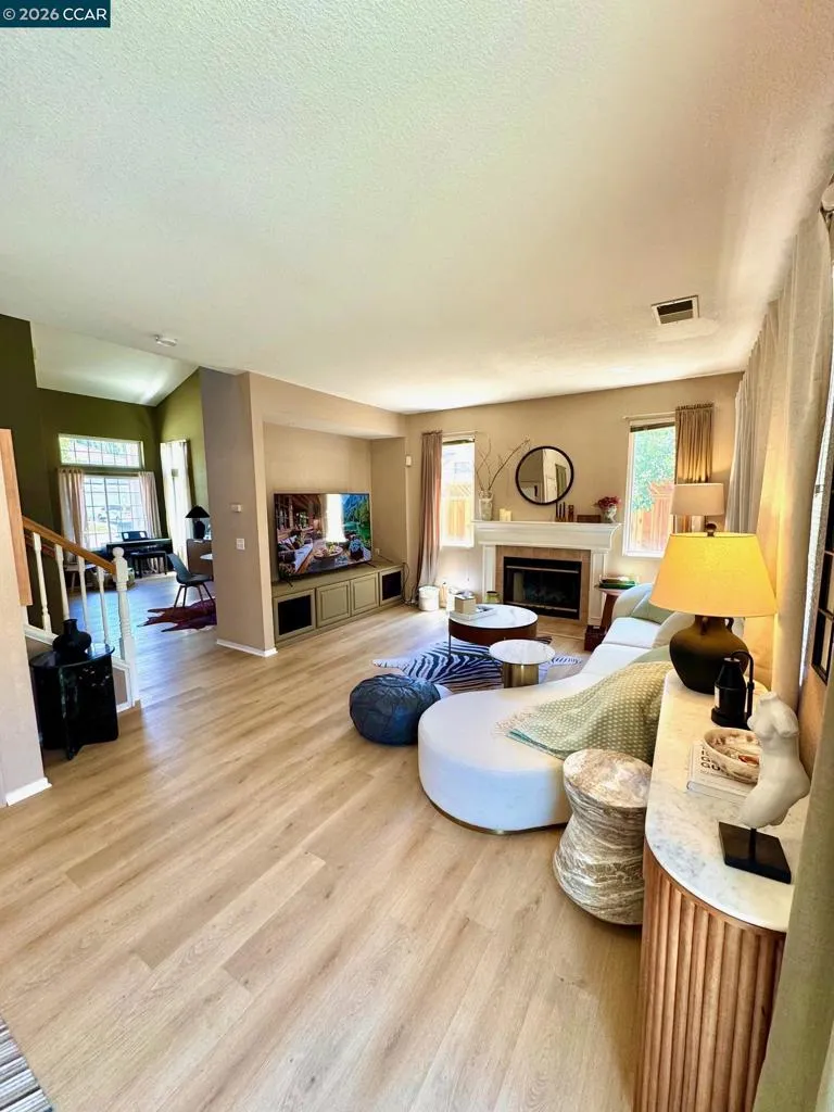 1481 Heatherfield Way Tracy, CA 95376