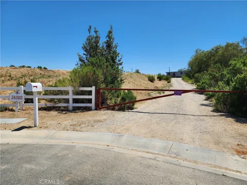 24000 Hidden Ridge Road
