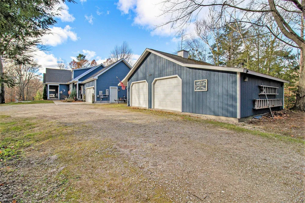 6774 Mears Road Ludington, MI 49431