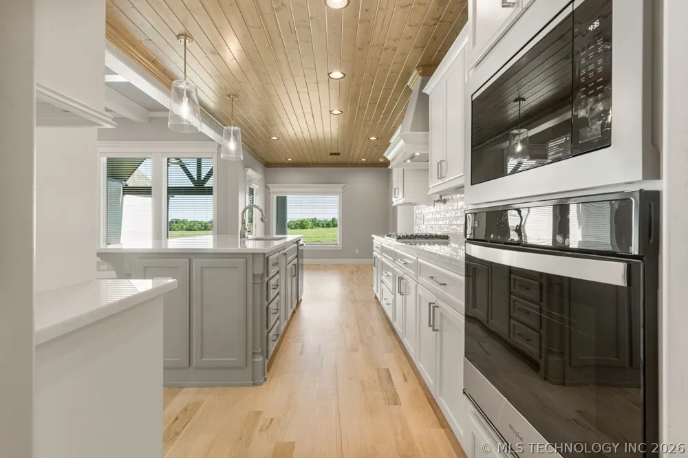 1507 Cedarwood Drive Claremore, OK 74017