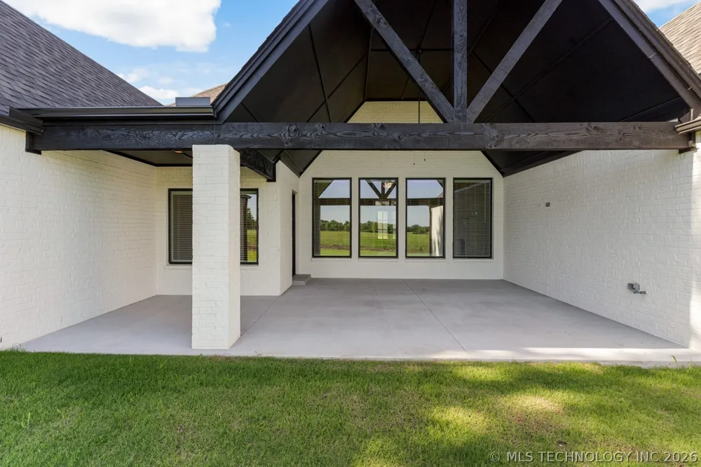 1507 Cedarwood Drive Claremore, OK 74017
