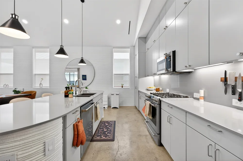 308 Painted Sunset Drive Georgetown, TX 78628