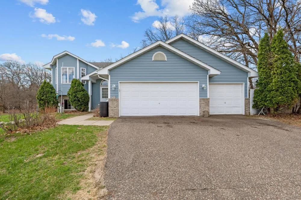 18335 241 1/2 AVENUE NW Big Lake, MN 55309