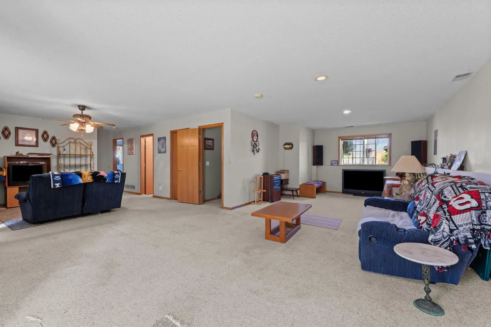 18335 241 1/2 AVENUE NW Big Lake, MN 55309