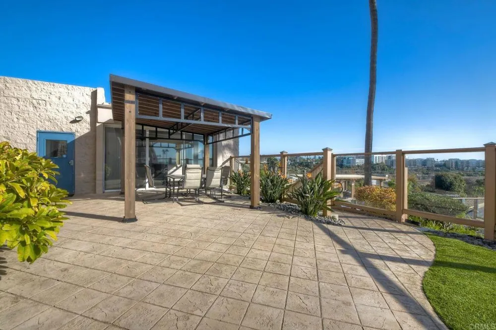 1200 N Harbor Oceanside, CA 92054