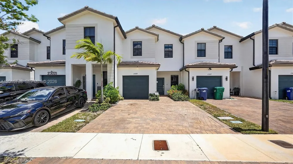 23029 SW 128th Pl Miami, FL 33170