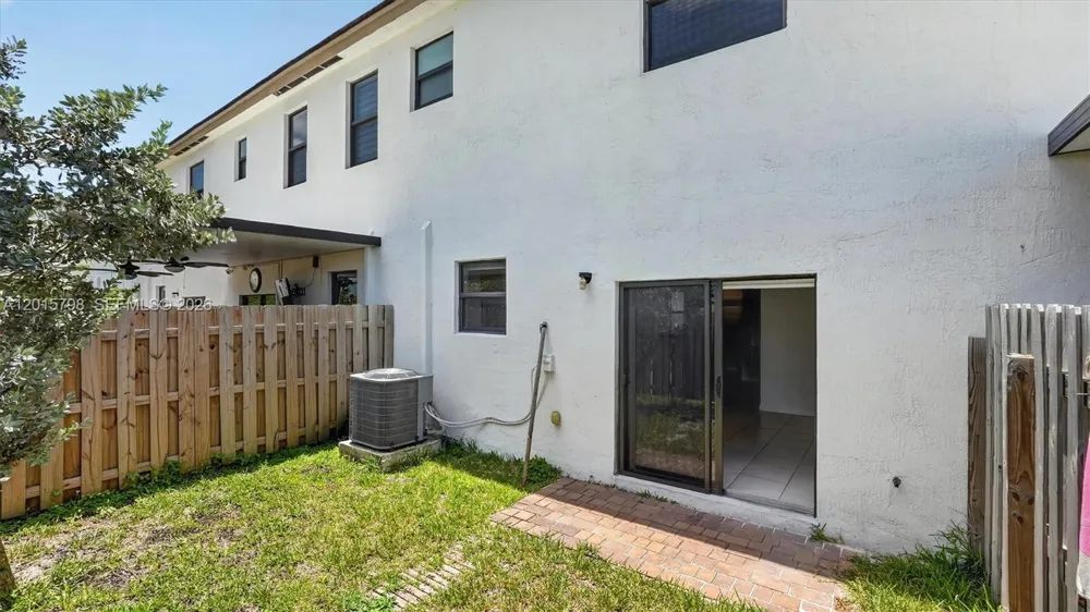 23029 SW 128th Pl Miami, FL 33170