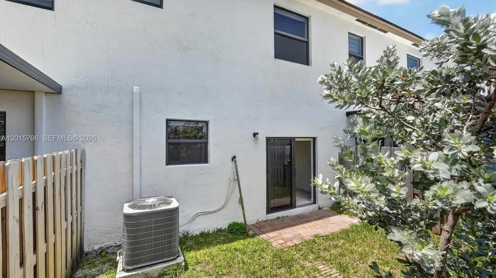 23029 SW 128th Pl Miami, FL 33170