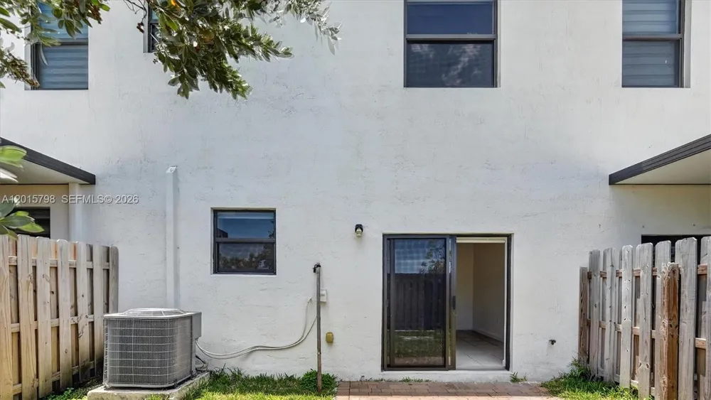 23029 SW 128th Pl Miami, FL 33170