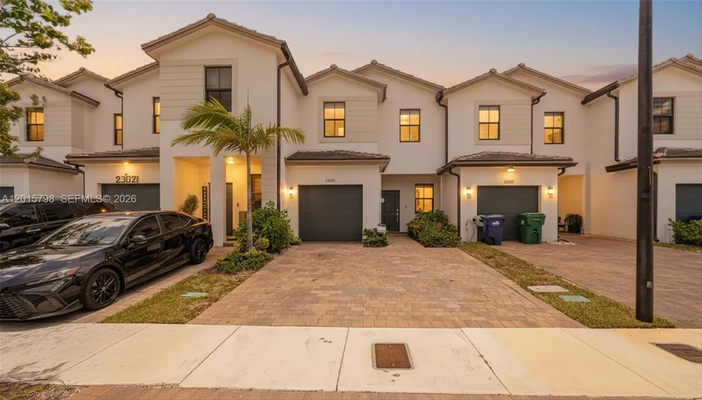 23029 SW 128th Pl Miami, FL 33170