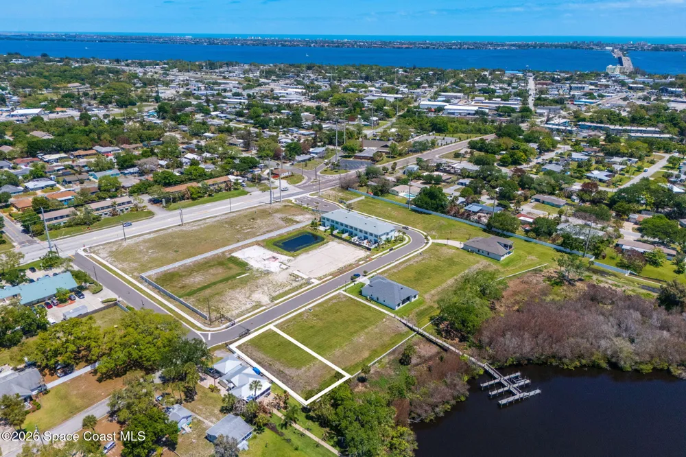1475 Windchime Lane Melbourne, FL 32935