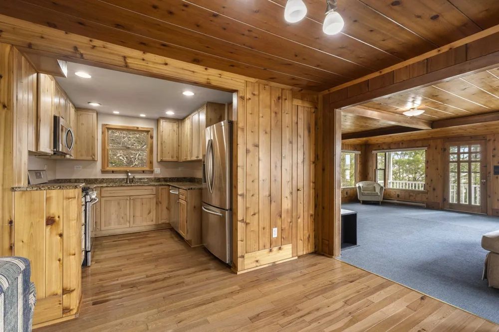 8368 Portage Point Drive Onekama Township, MI 49675