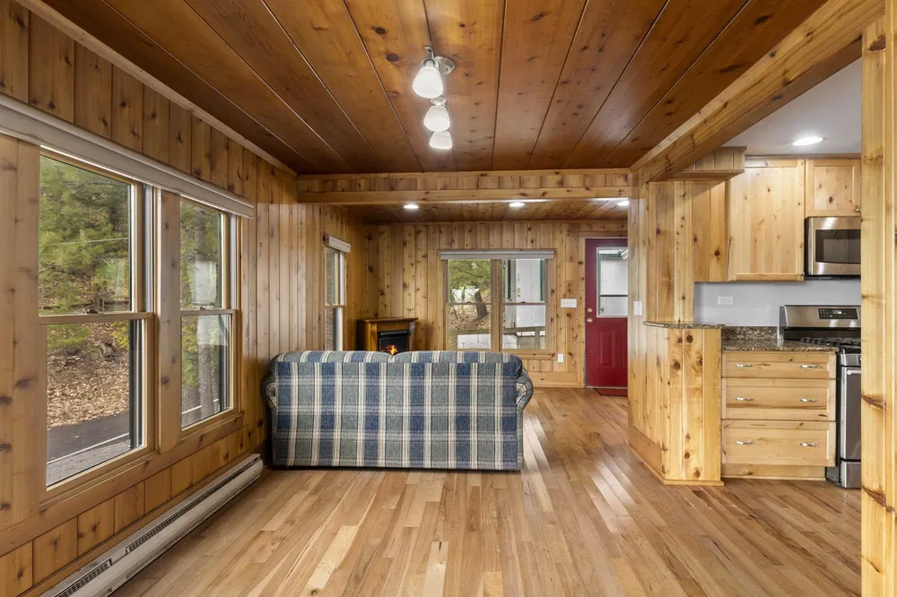 8368 Portage Point Drive Onekama Township, MI 49675
