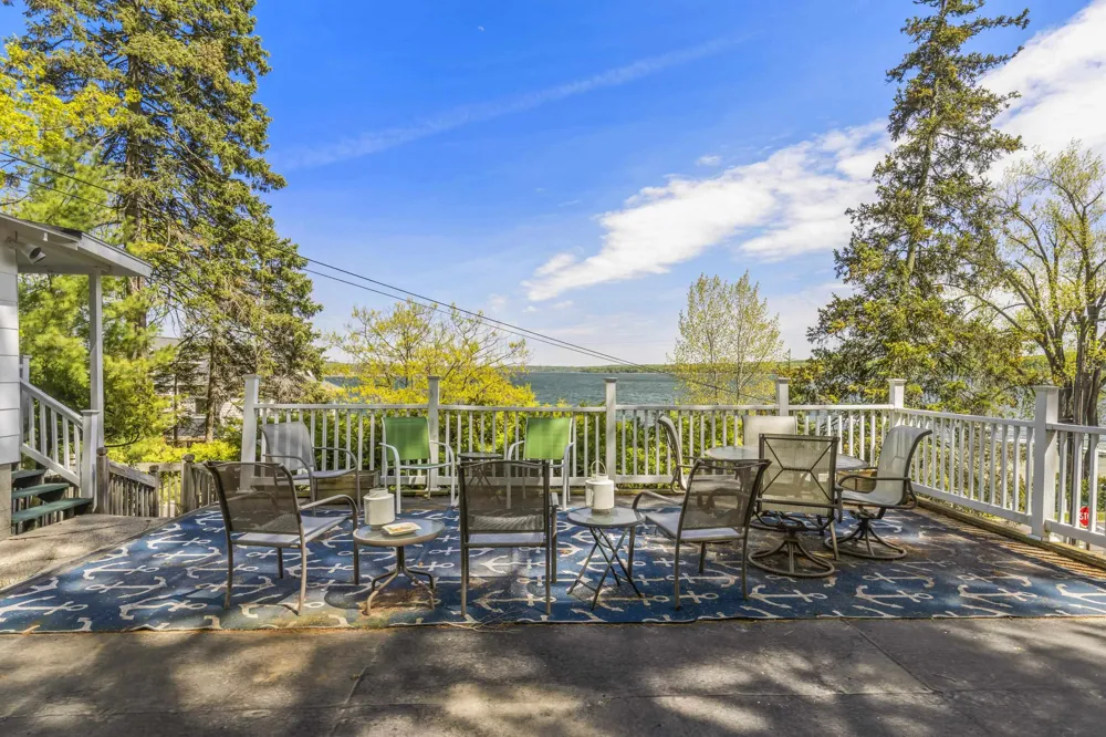 8368 Portage Point Drive Onekama Township, MI 49675