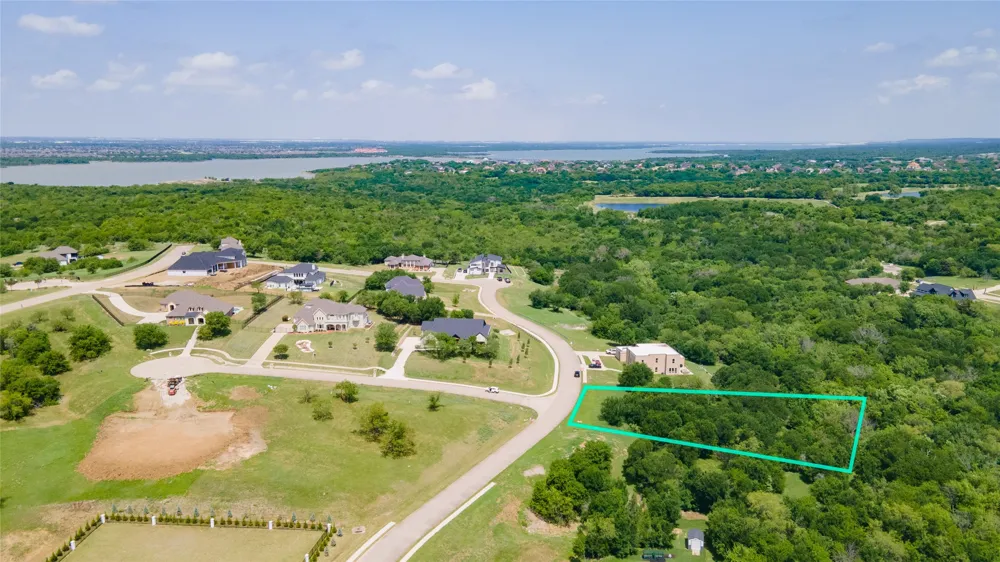 1216 Lilac Lane Grand Prairie, TX 75104