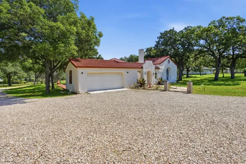 1319 East FM 4