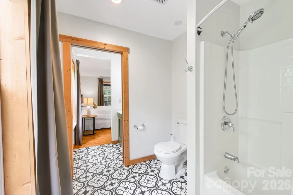 491 High Top Drive Fletcher, NC 28732