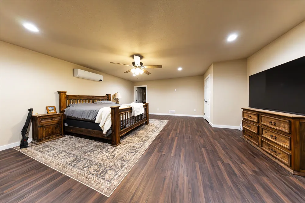 5531 NE County Road 3130 Kerens, TX 75144
