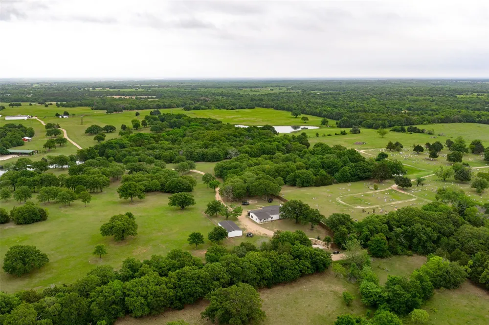 5531 NE County Road 3130 Kerens, TX 75144