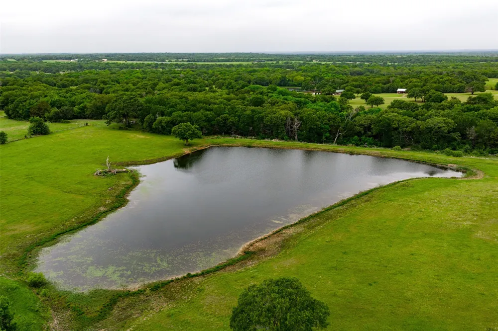 5531 NE County Road 3130 Kerens, TX 75144