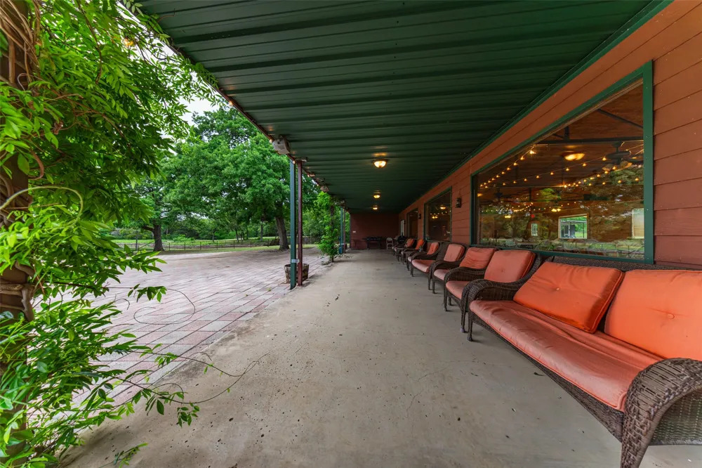 5531 NE County Road 3130 Kerens, TX 75144